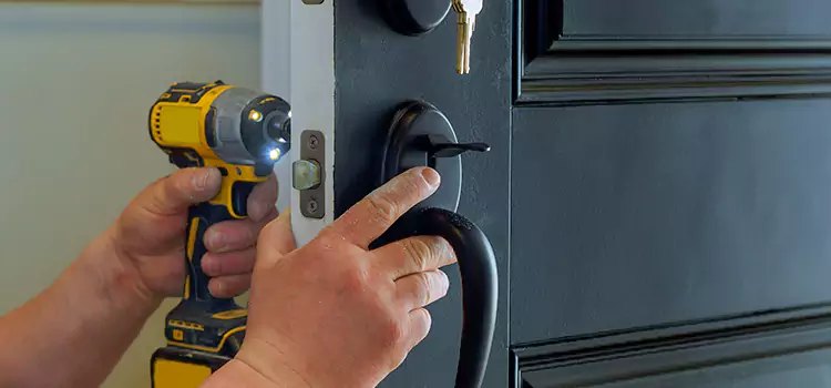 Locksmith Emergency Service Hendersonville